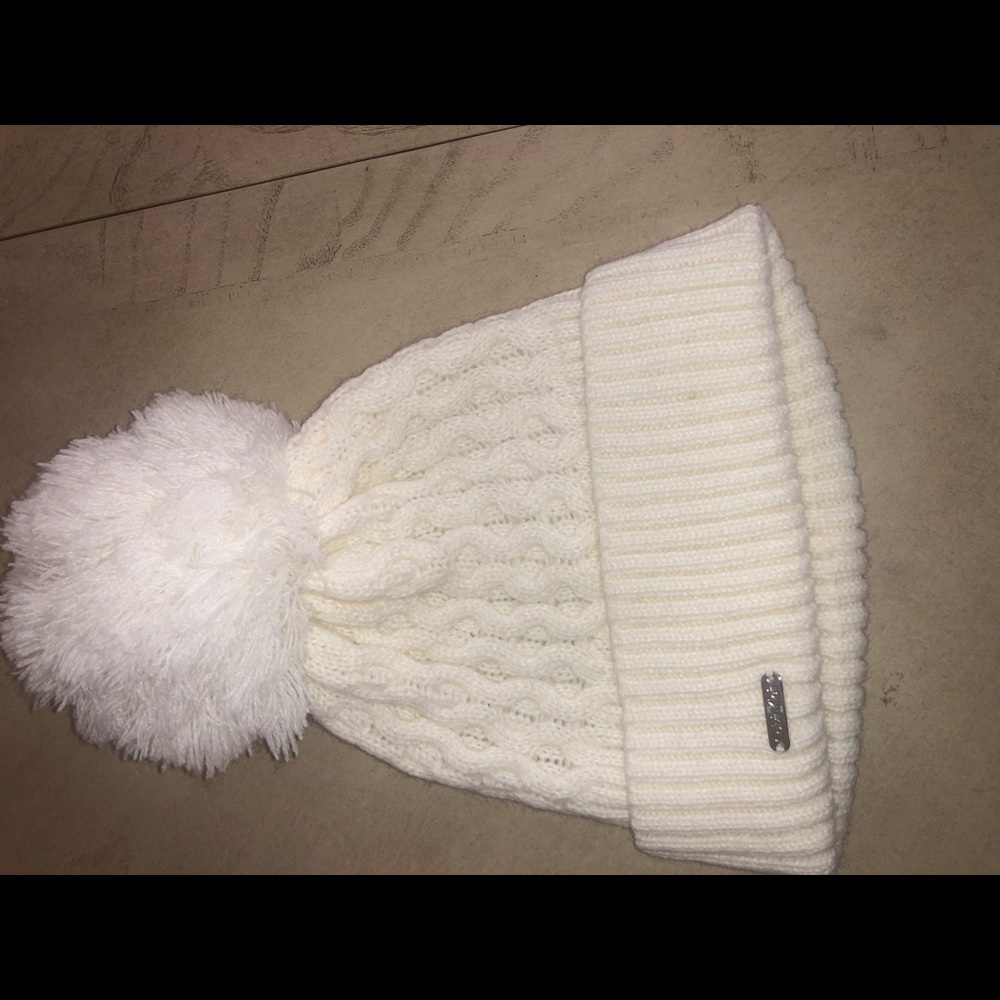 Cream/off white Calvin Klein beanie